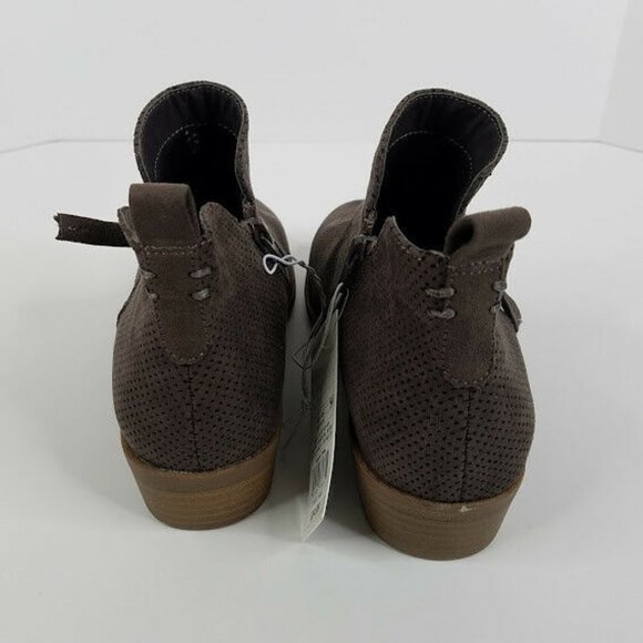 New Universal Thread Dylan Ankle Boots Size 7 - Picture 4 of 6